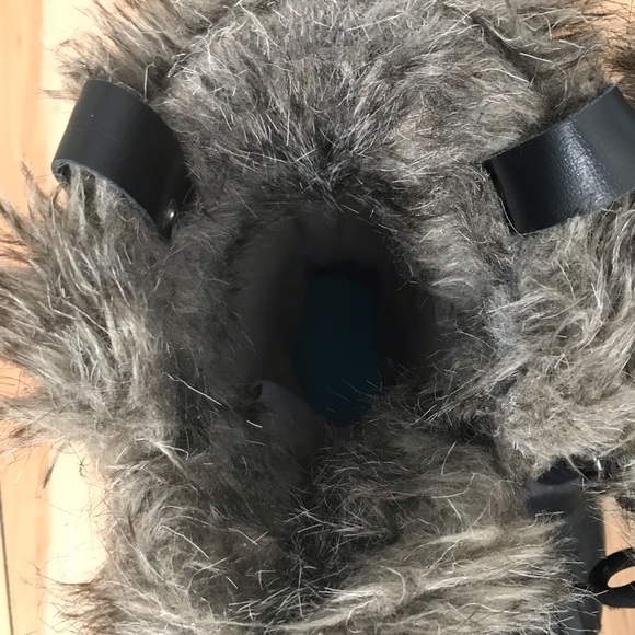 Black Sorel Tofino II boots - Picture 6 of 15